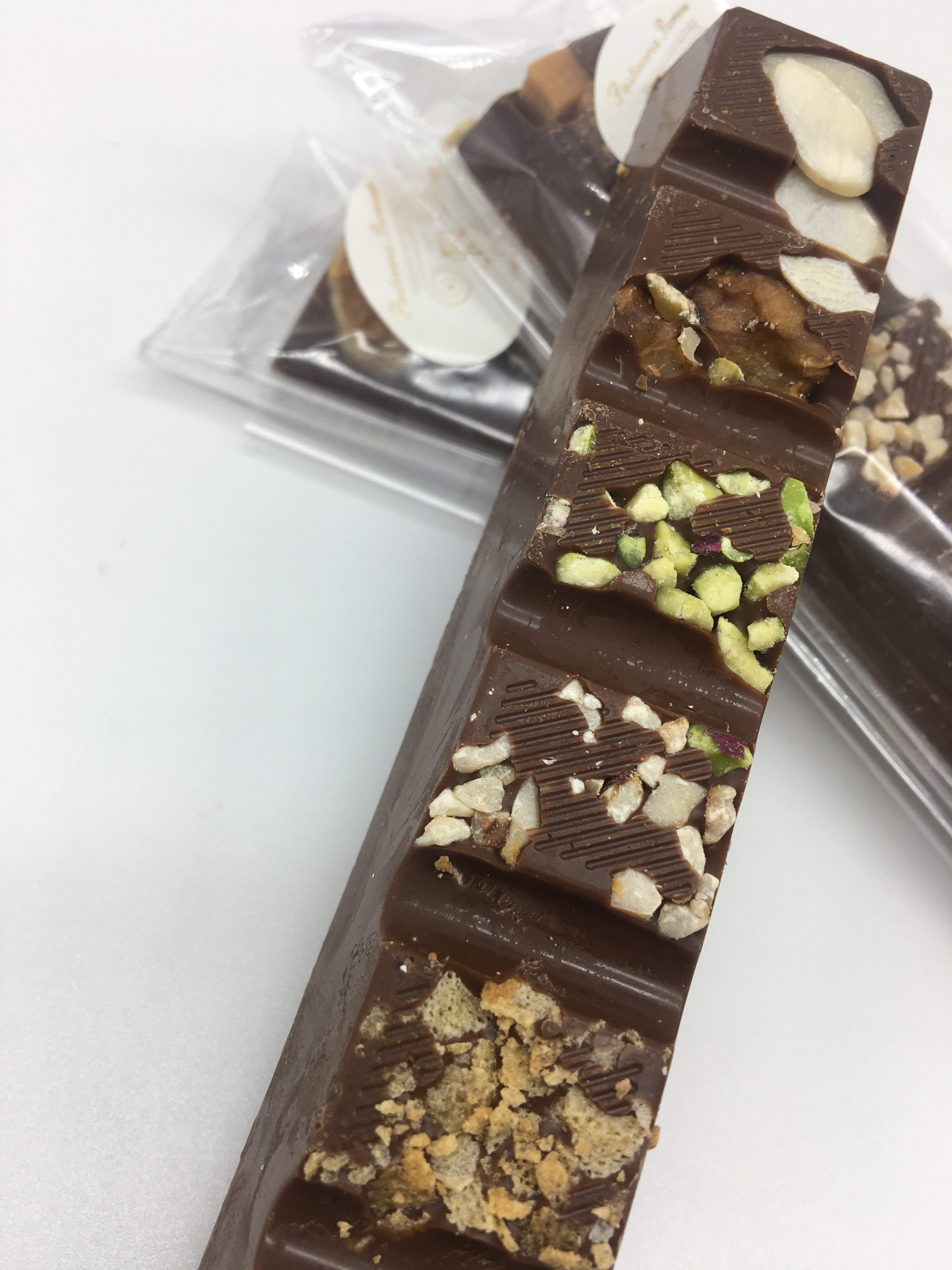 image BARRETTA CIOCCOLATO FRUTTA SECCA - immagine 1